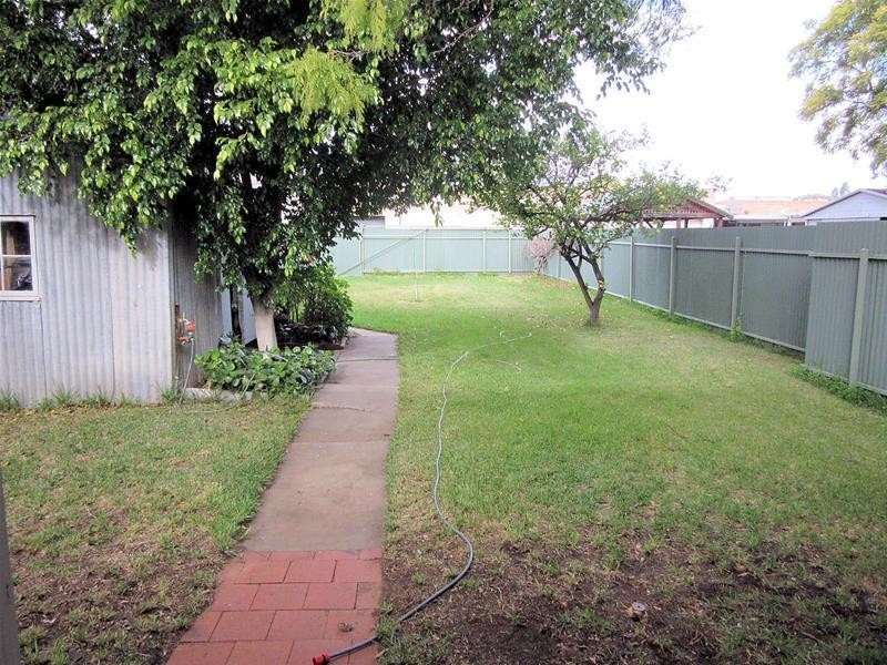 128 Pine Avenue, Mildura VIC 3500