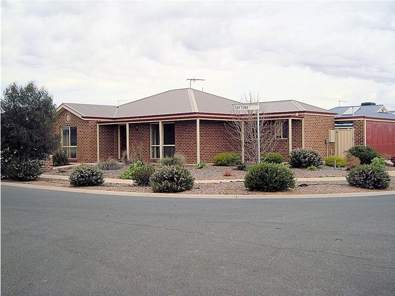 14 Daytona Drive, Mildura VIC 3500