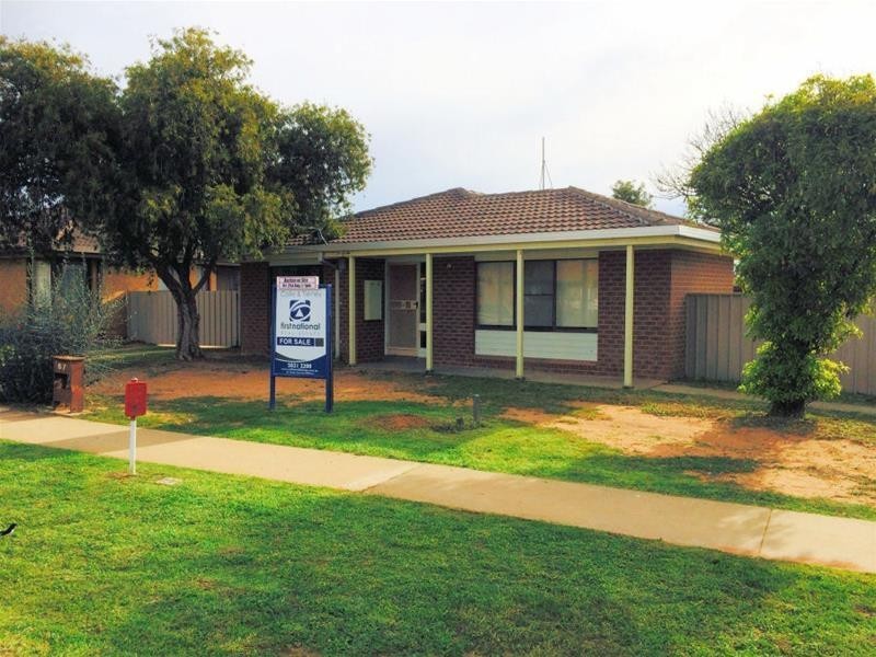 67 Ambleside Crescent, Mildura VIC 3500
