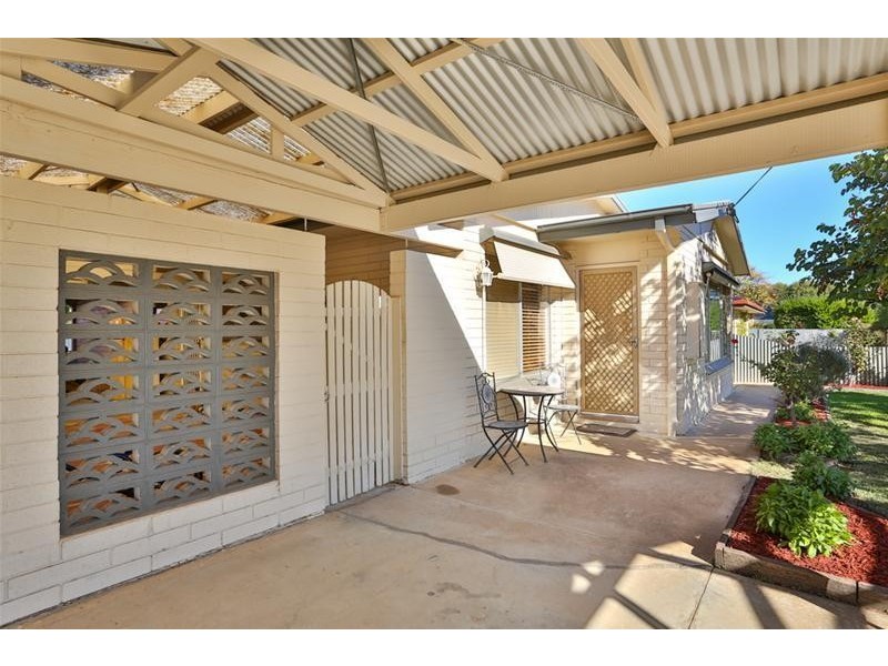 8 Richardson Avenue, Red Cliffs VIC 3496