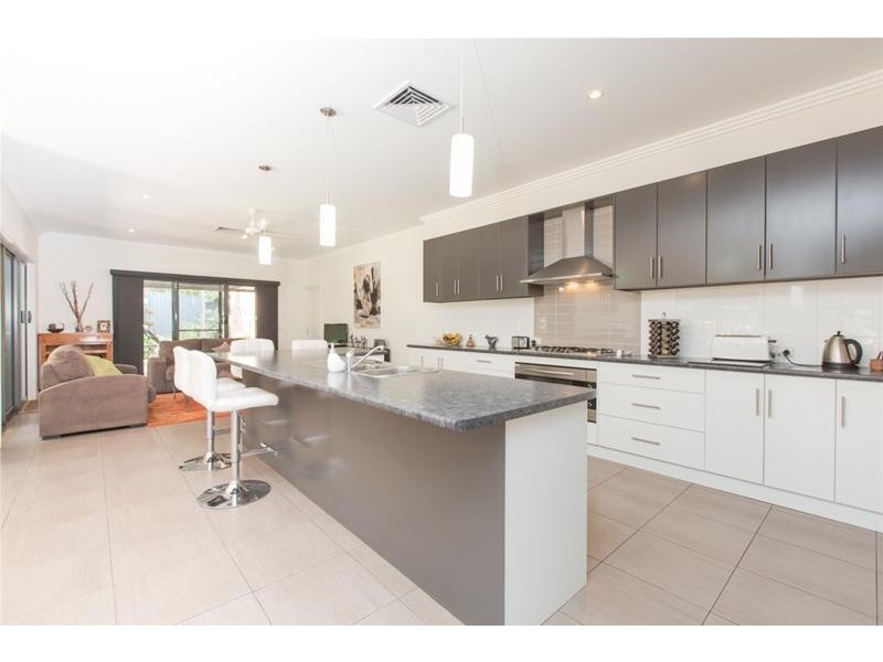 6 Popular Alm Court, Mildura VIC 3500