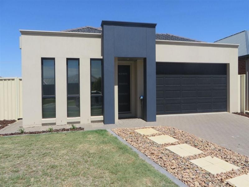 4 Oxley Court, Mildura VIC 3500
