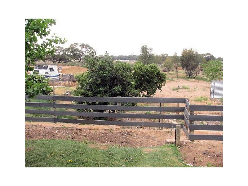 16A Cureton Avenue, Mildura VIC 3500