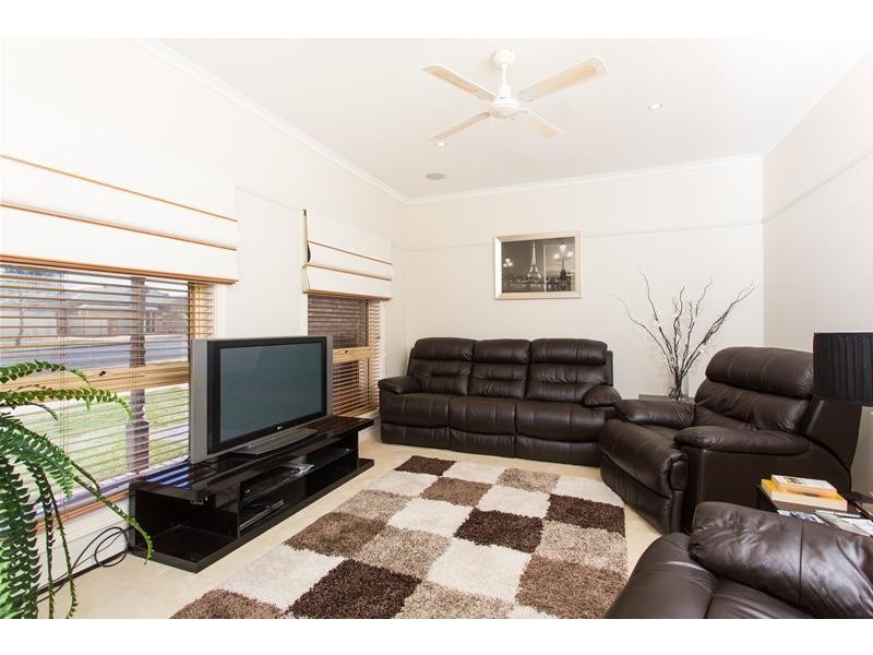 128 Riverside Avenue, Mildura VIC 3500