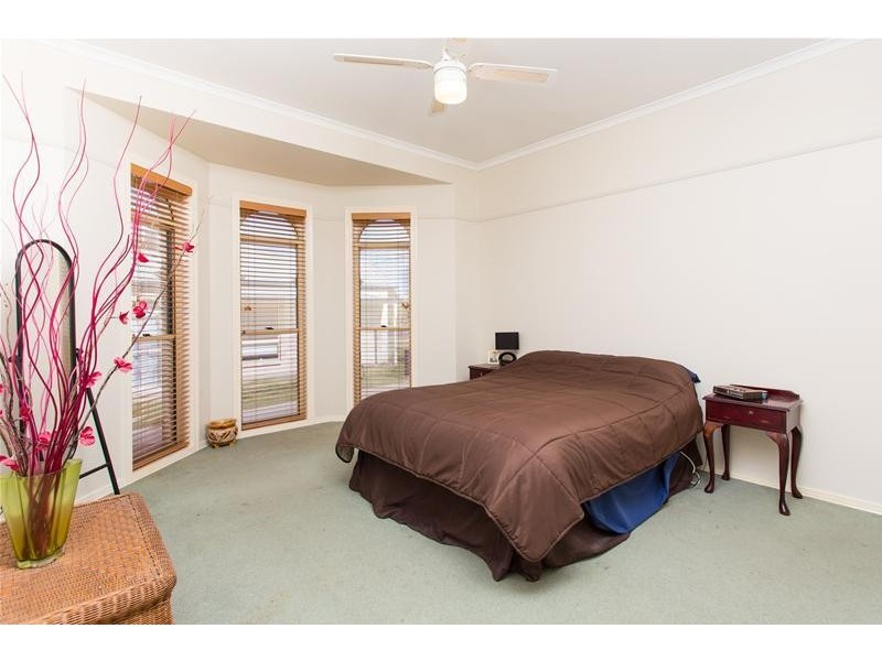 128 Riverside Avenue, Mildura VIC 3500