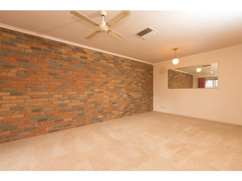 2/22 Wilkie Drive, Irymple VIC 3498