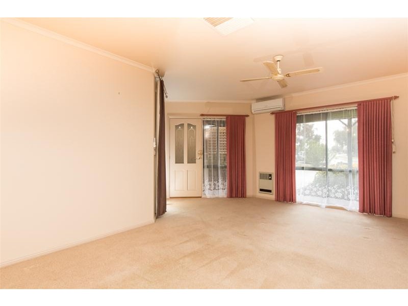 2/22 Wilkie Drive, Irymple VIC 3498