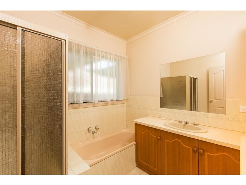 2/22 Wilkie Drive, Irymple VIC 3498