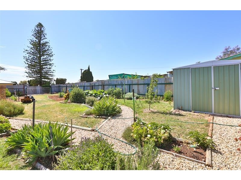 14 The Centreway, Red Cliffs VIC 3496