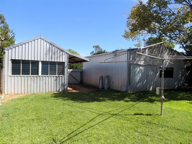24 Tecoma Street, Red Cliffs VIC 3496