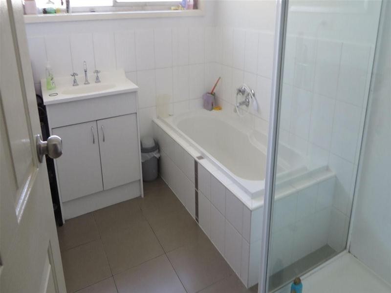 10 Brentwood Avenue, Mildura VIC 3500