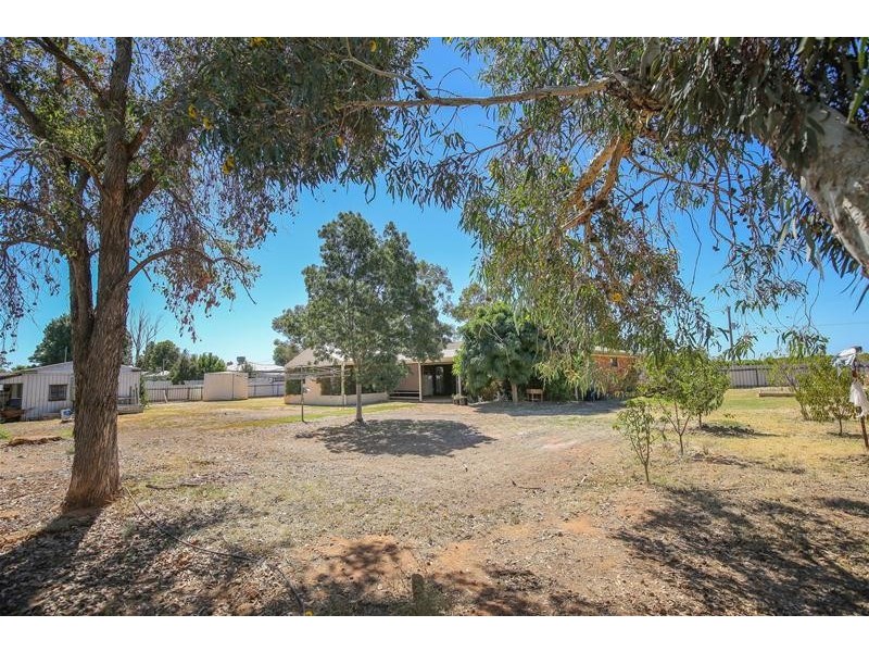 27 Main Avenue South, Merbein VIC 3505