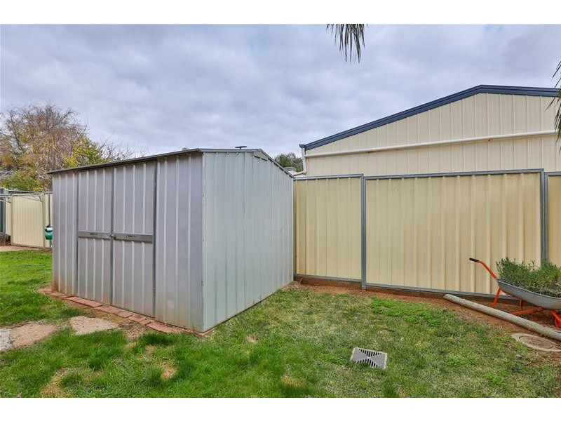 8 Cupper Grove, Merbein VIC 3505