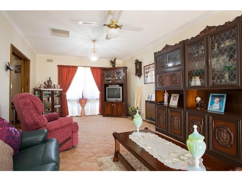 8 De Garis Drive, Mildura VIC 3500