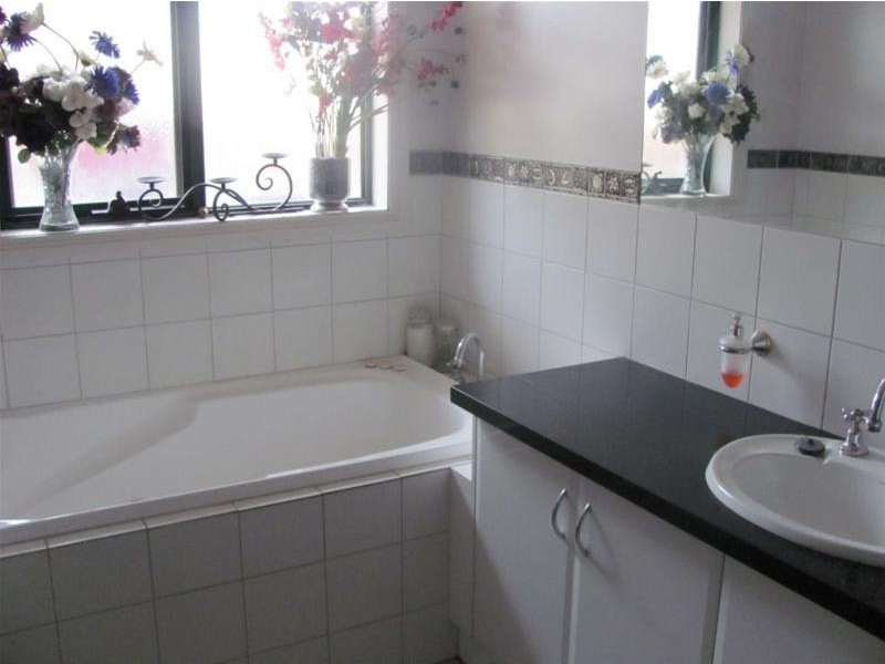 6 Delamere Court, Merbein VIC 3505