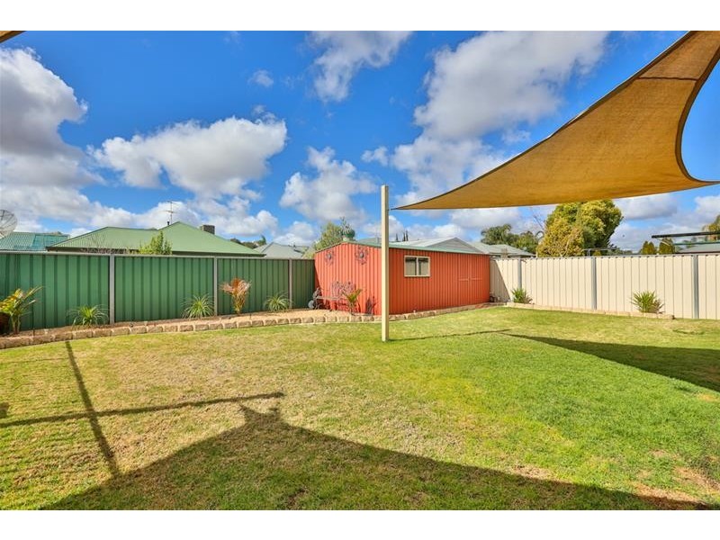 8 James Cook Drive, Mildura VIC 3500