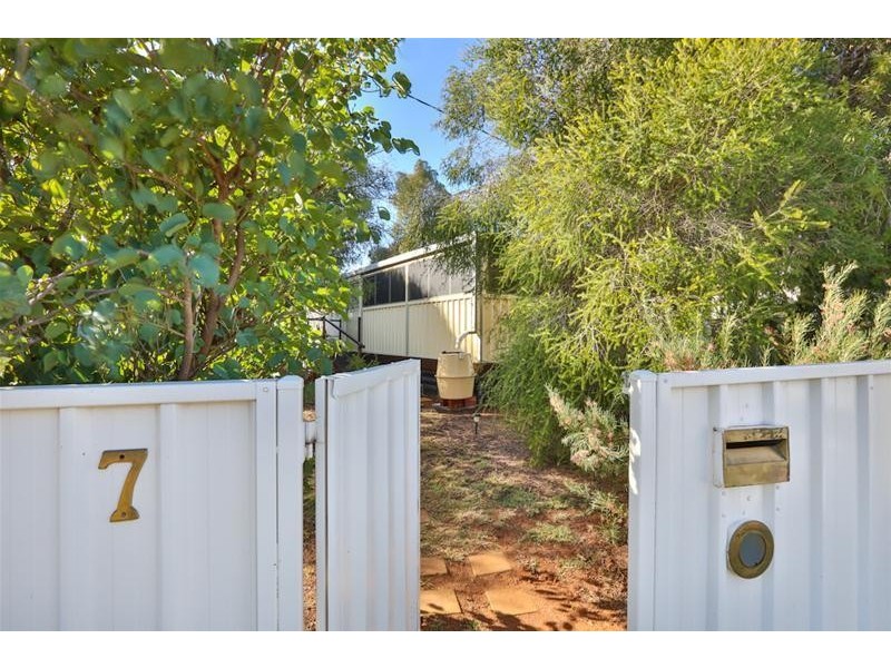 7 Wattle Street, Red Cliffs VIC 3496