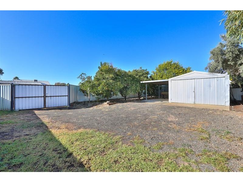 7 Wattle Street, Red Cliffs VIC 3496