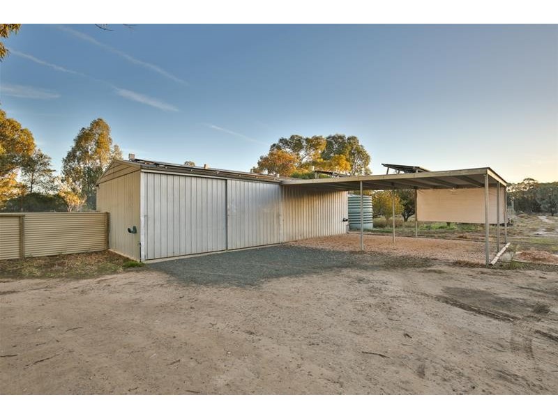 154 Ryan’s Road, Curlwaa NSW 2648