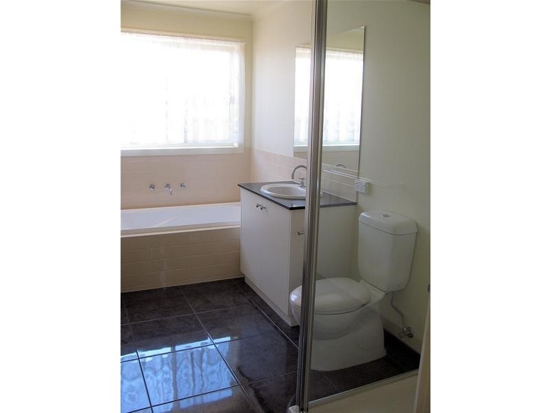 9 Lever Jary Court, Red Cliffs VIC 3496