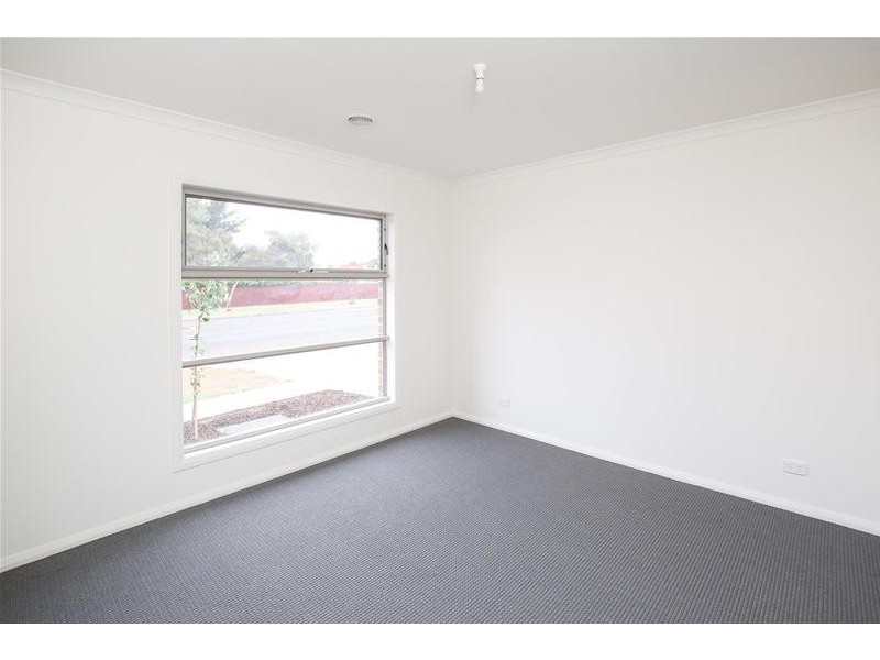 Unit 2/83B San Mateo Avenue, Mildura VIC 3500
