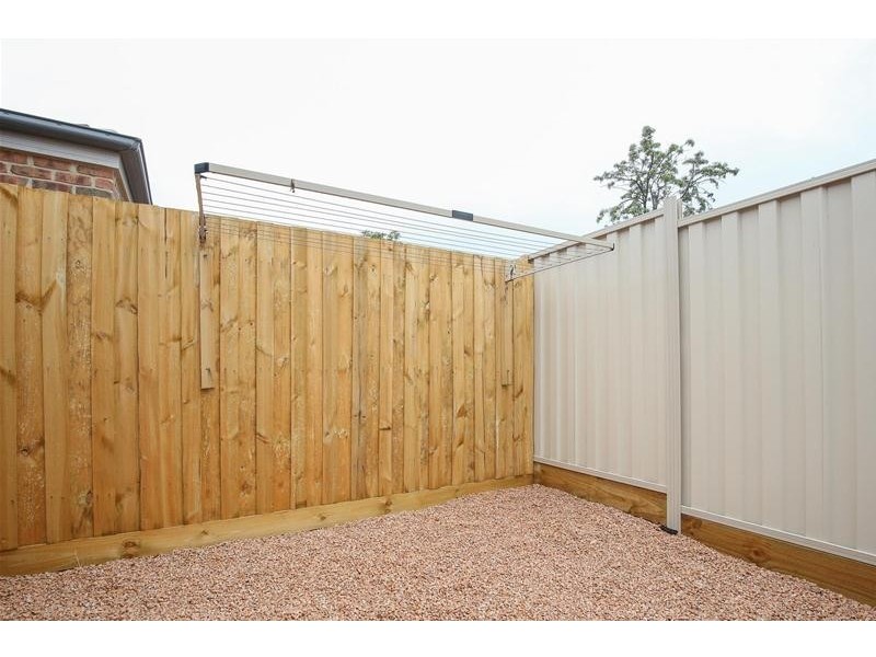 Unit 2/83B San Mateo Avenue, Mildura VIC 3500