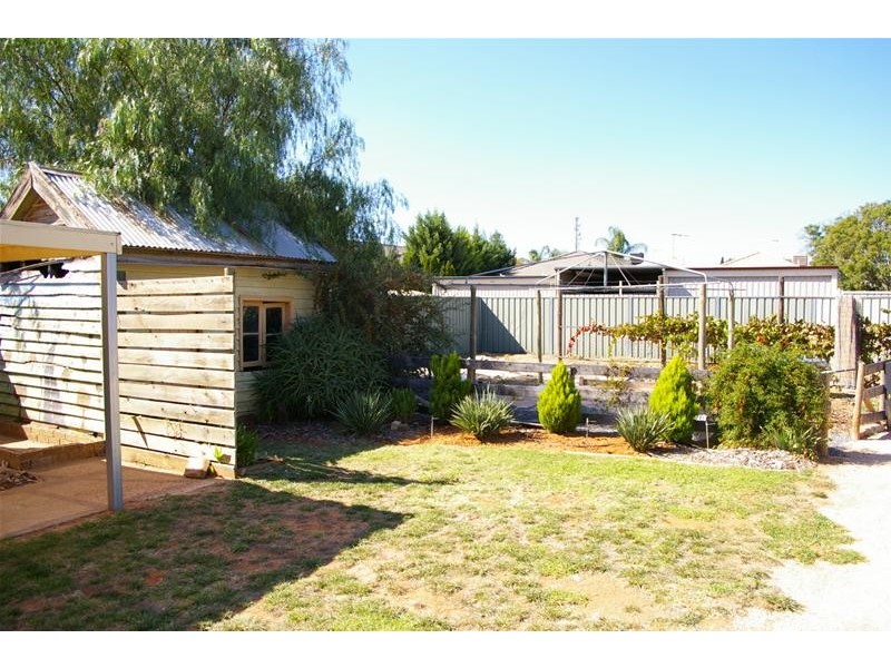 74 Cherry Avenue, Mildura VIC 3500