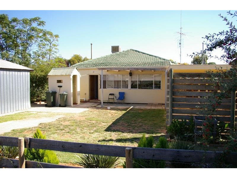 74 Cherry Avenue, Mildura VIC 3500