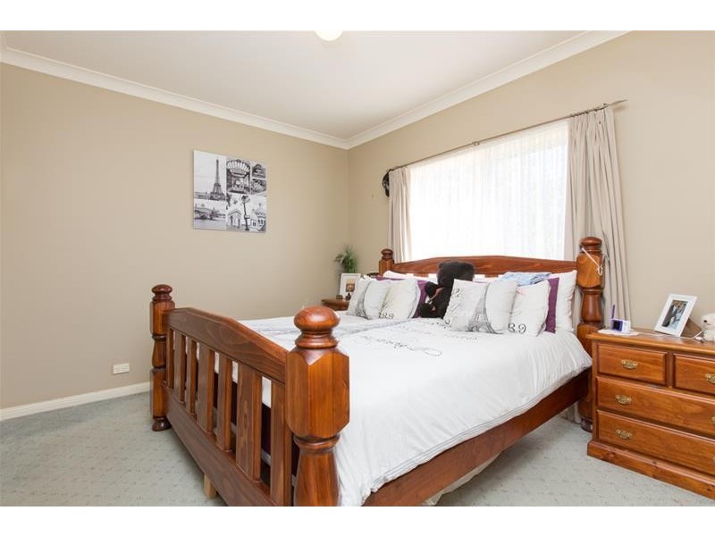 6 Thames Place, Mildura VIC 3500