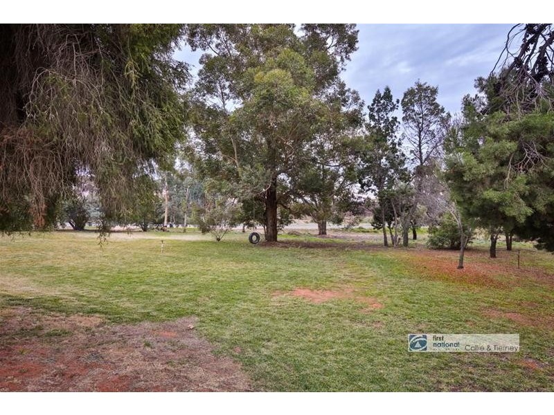 1404 Boonoonar Road, Colignan VIC 3494