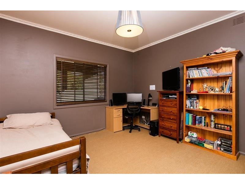 70 Walnut Avenue, Mildura VIC 3500