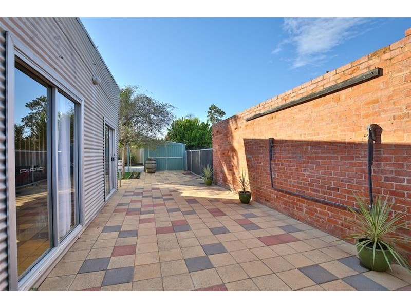 70 Walnut Avenue, Mildura VIC 3500