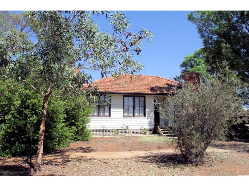 7 Westcliffs Avenue, Red Cliffs VIC 3496