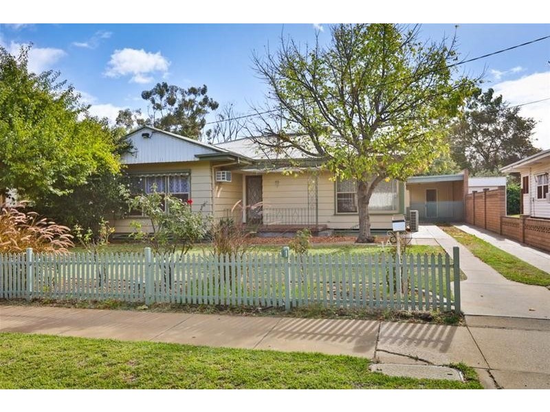 1A Cedar Avenue, Mildura VIC 3500