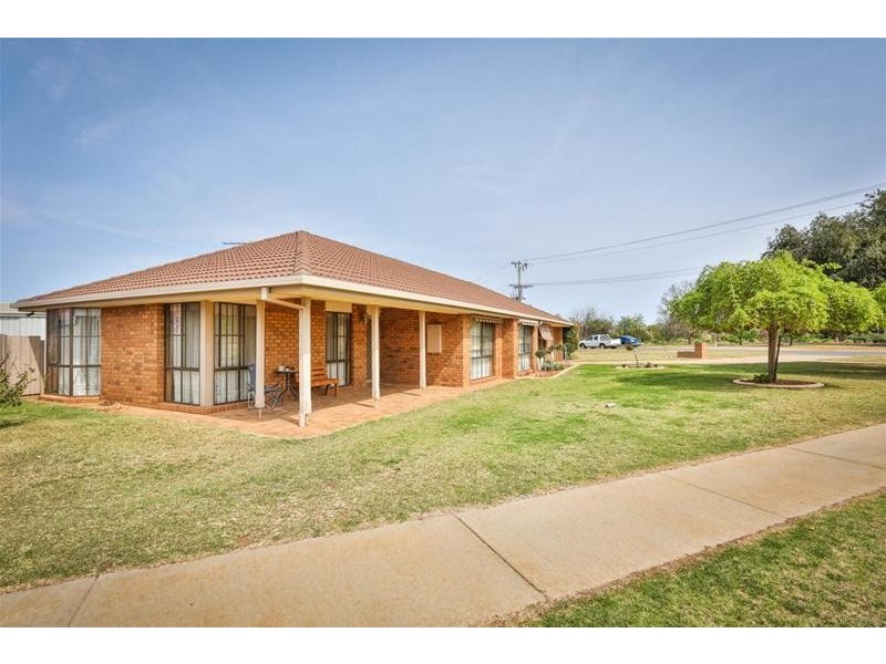 912 Karadoc Avenue, Irymple VIC 3498