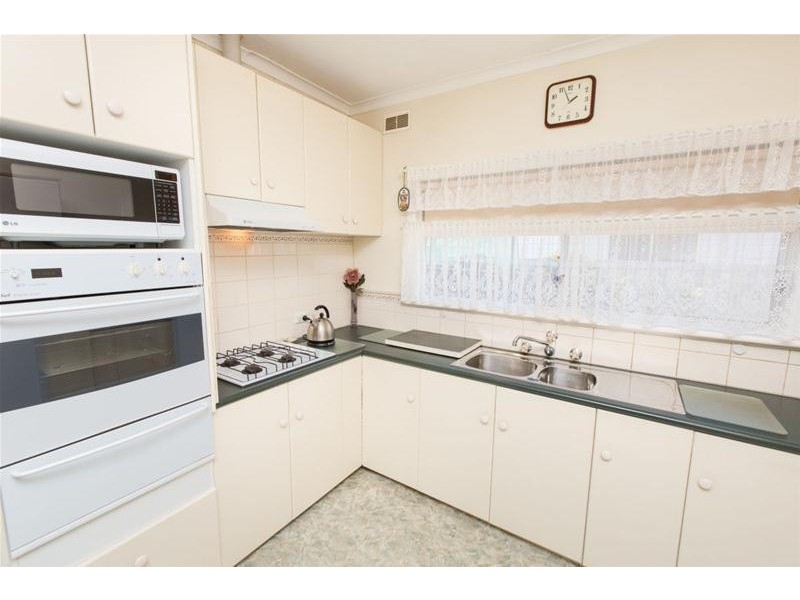 7  Oak Avenue, Mildura VIC 3500