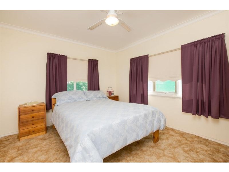 7  Oak Avenue, Mildura VIC 3500