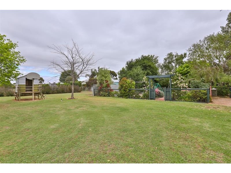 178 Koorlong Avenue, Nichols Point VIC 3501