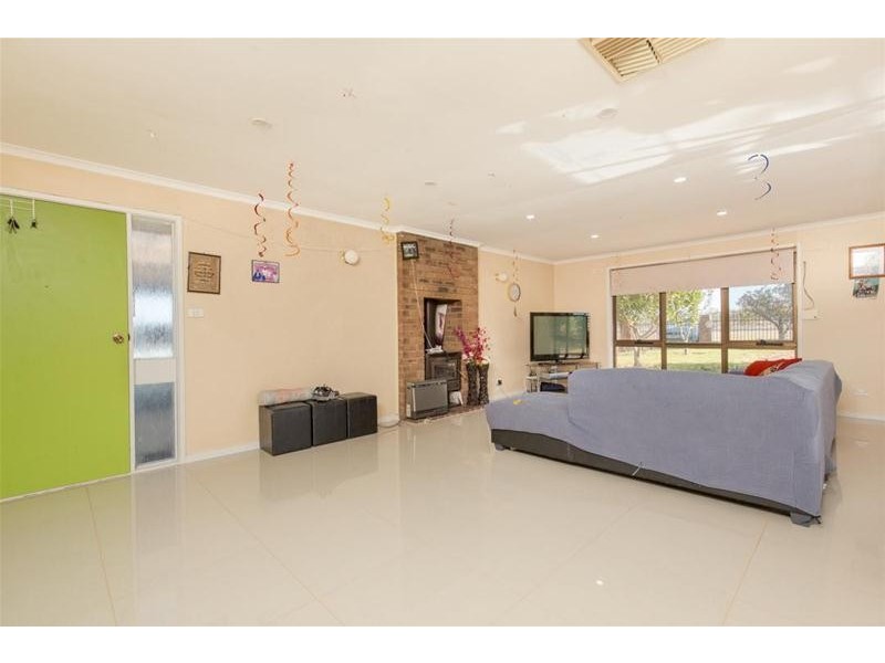 1214 Cowra Avenue, Irymple VIC 3498