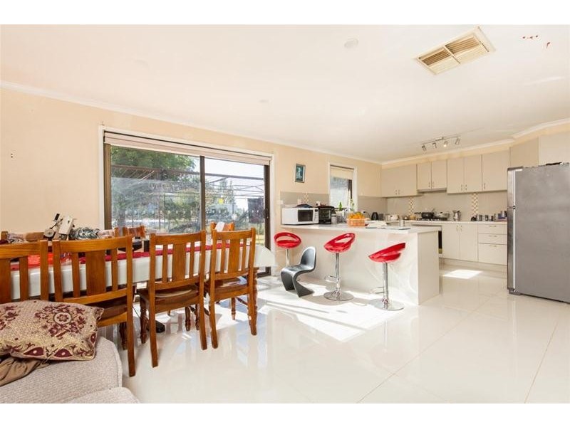 1214 Cowra Avenue, Irymple VIC 3498