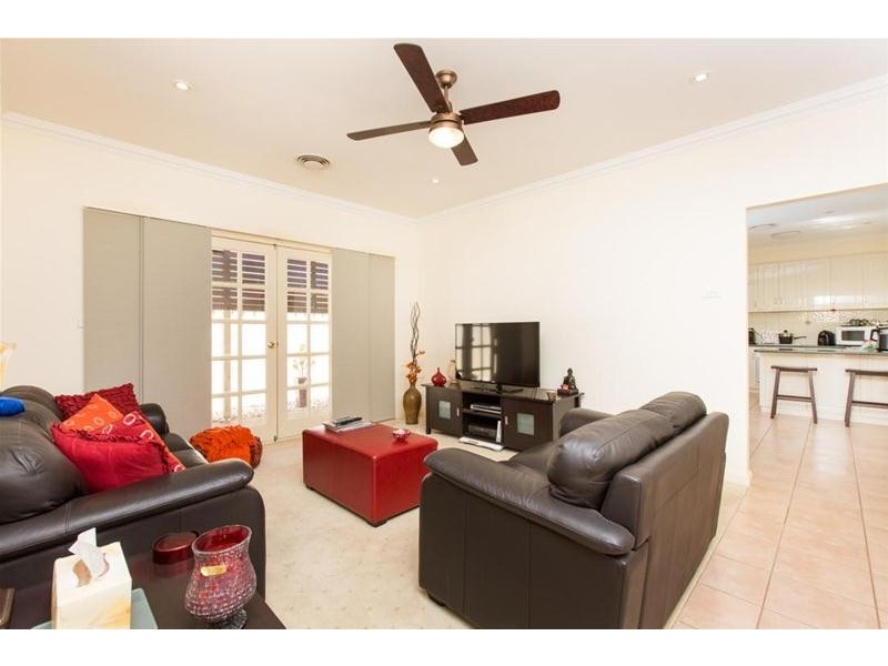 73a Summer Drive, Buronga NSW 2739