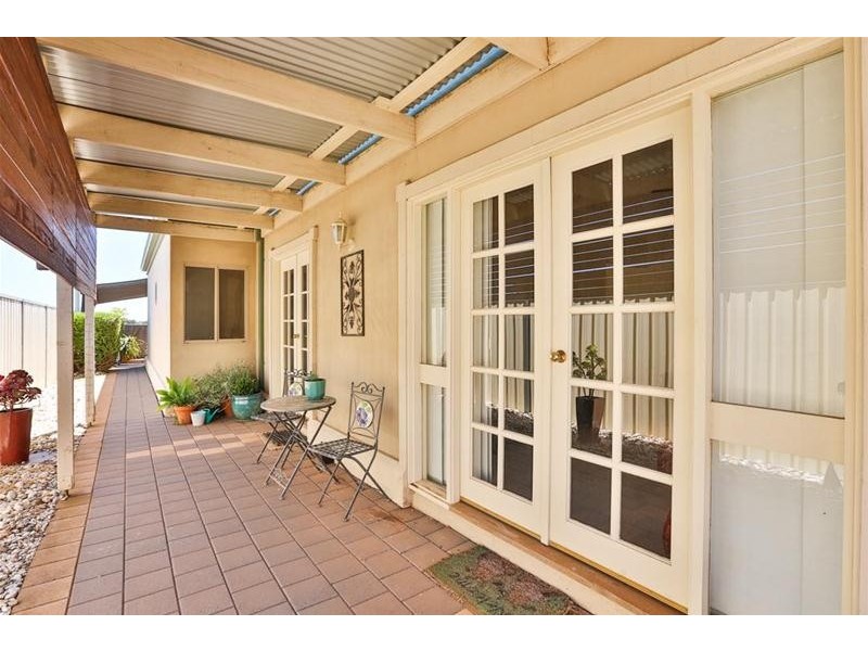 73a Summer Drive, Buronga NSW 2739