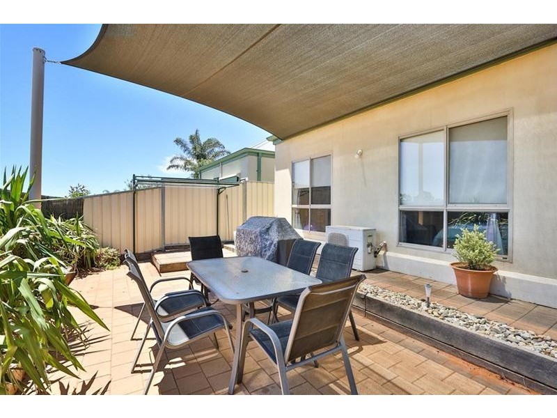 73a Summer Drive, Buronga NSW 2739