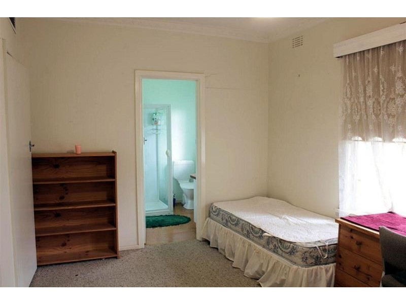 17 Campbell Grove, Mildura VIC 3500