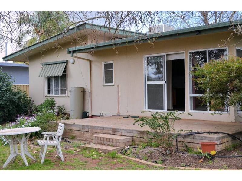17 Campbell Grove, Mildura VIC 3500