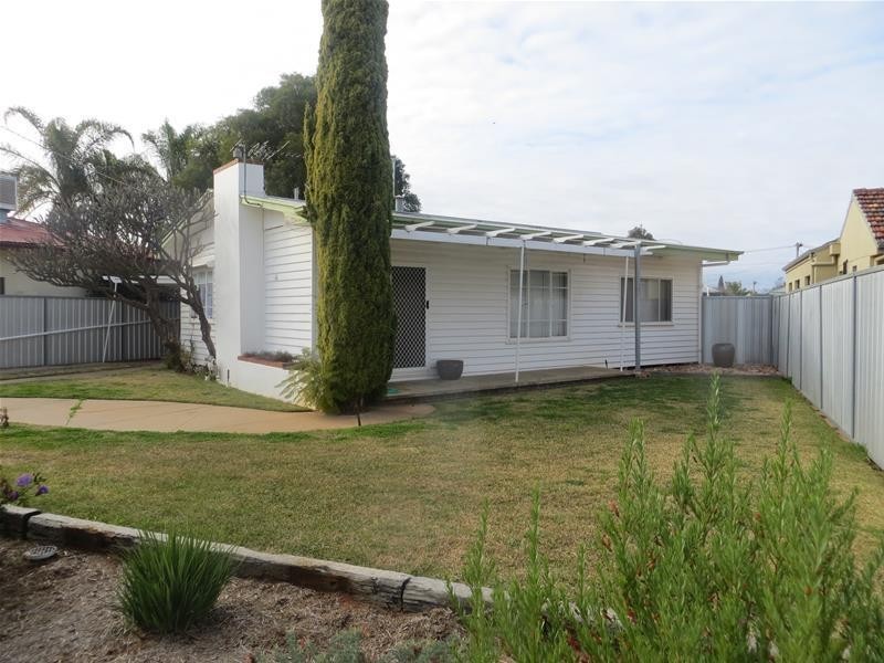 16 Mimosa Avenue, Mildura VIC 3500