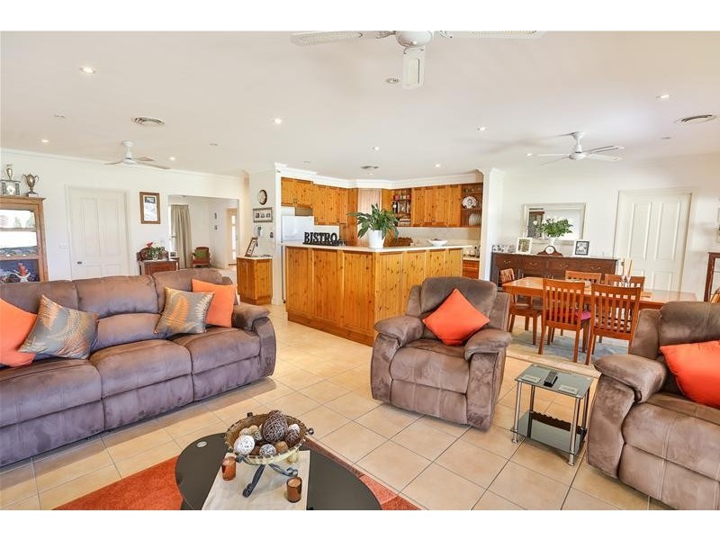 29 Drings Way, Gol Gol NSW 2738