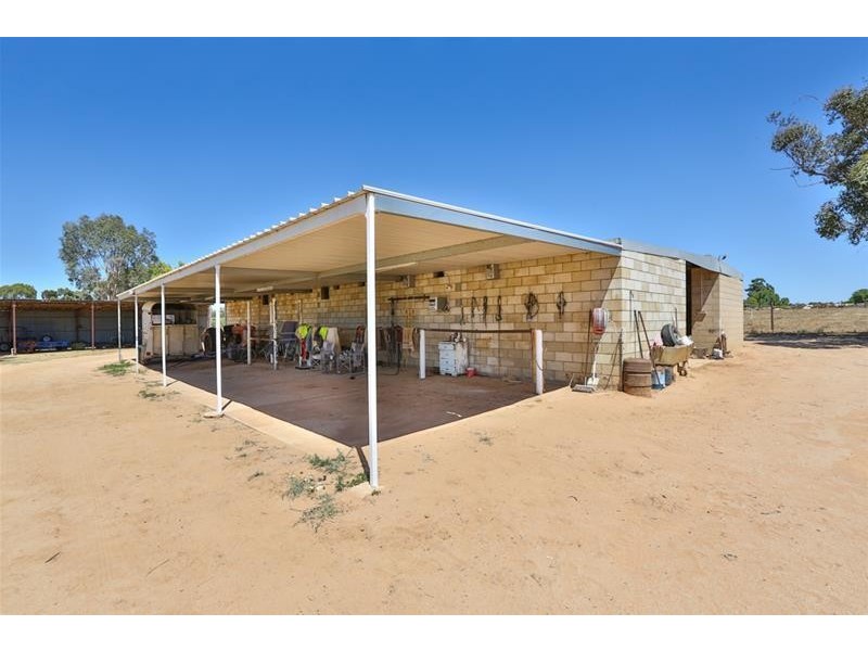 490 Cureton Avenue, Nichols Point VIC 3501