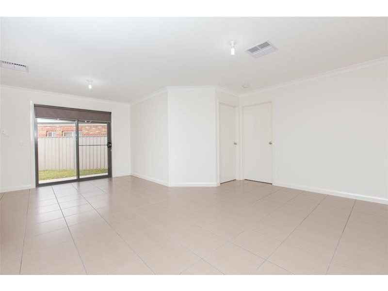 1/1 Meadow Grove, Mildura VIC 3500