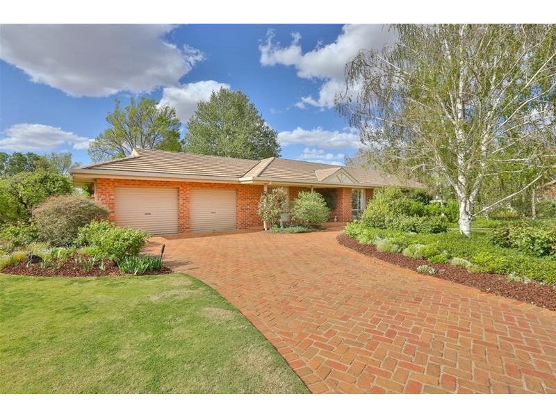 8 Highview Court, Irymple VIC 3498